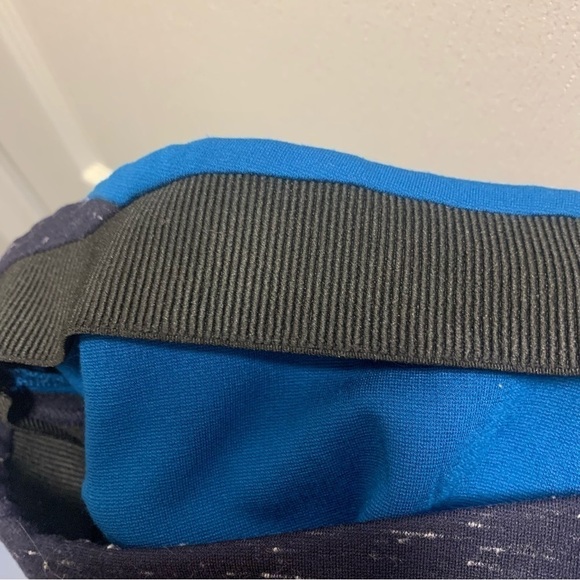 Wilfred Aritzia skater flare two-tone blue mini skirt - Picture 8 of 9